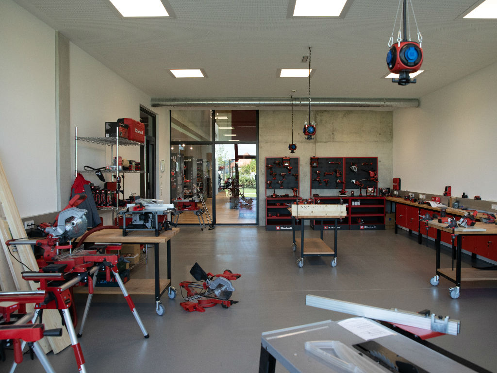 A workshop inside Einhell Welt.